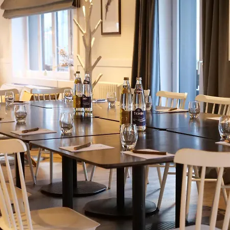 Otel Le Whymper